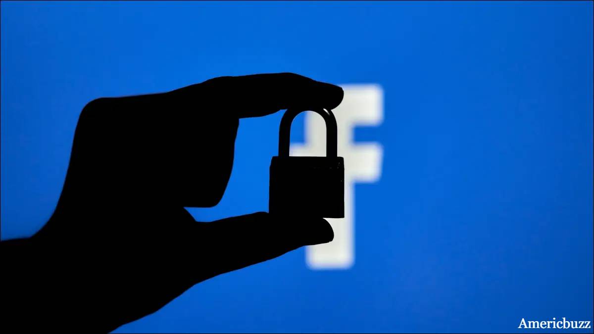 facebook logo padlock