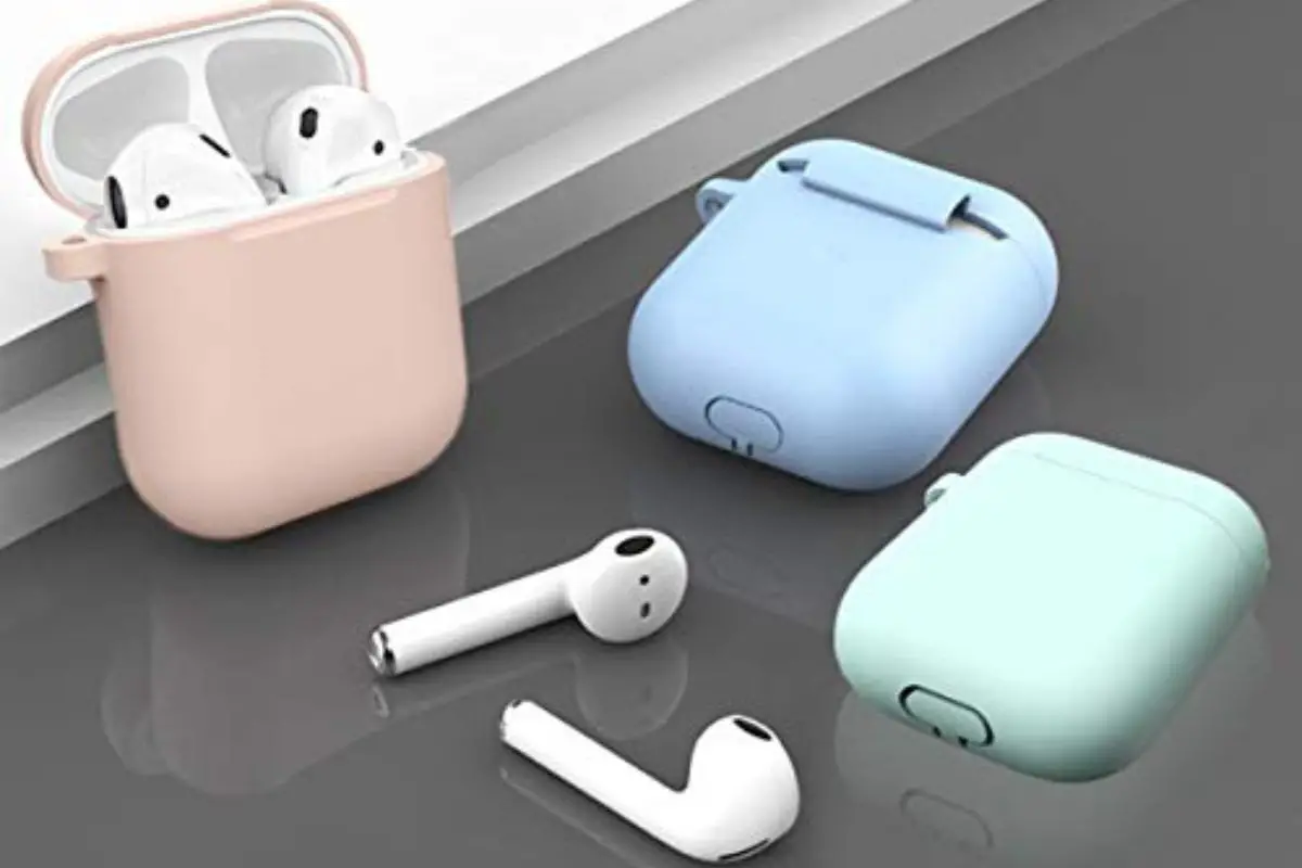 How To Connect Two Airpods To One Phone With iOS 16